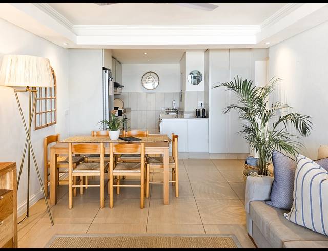 2 BEDROOM APARTMENT FOR SALE IN SHEFFIELD BEACH